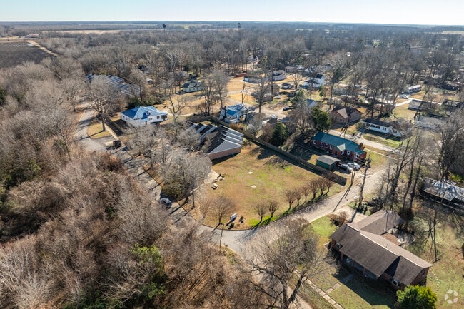 Aerial Photo - North Oaks Apartments