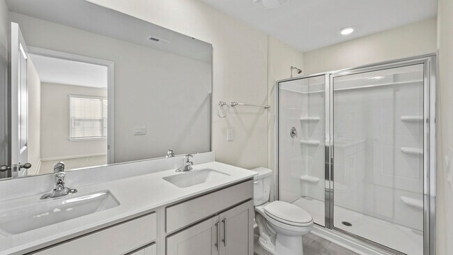 Building Photo - 153 Leo St