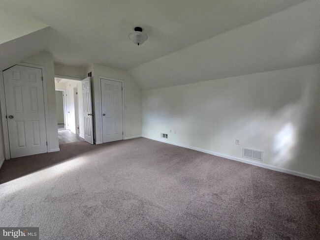 Building Photo - 68 Liberto Ln