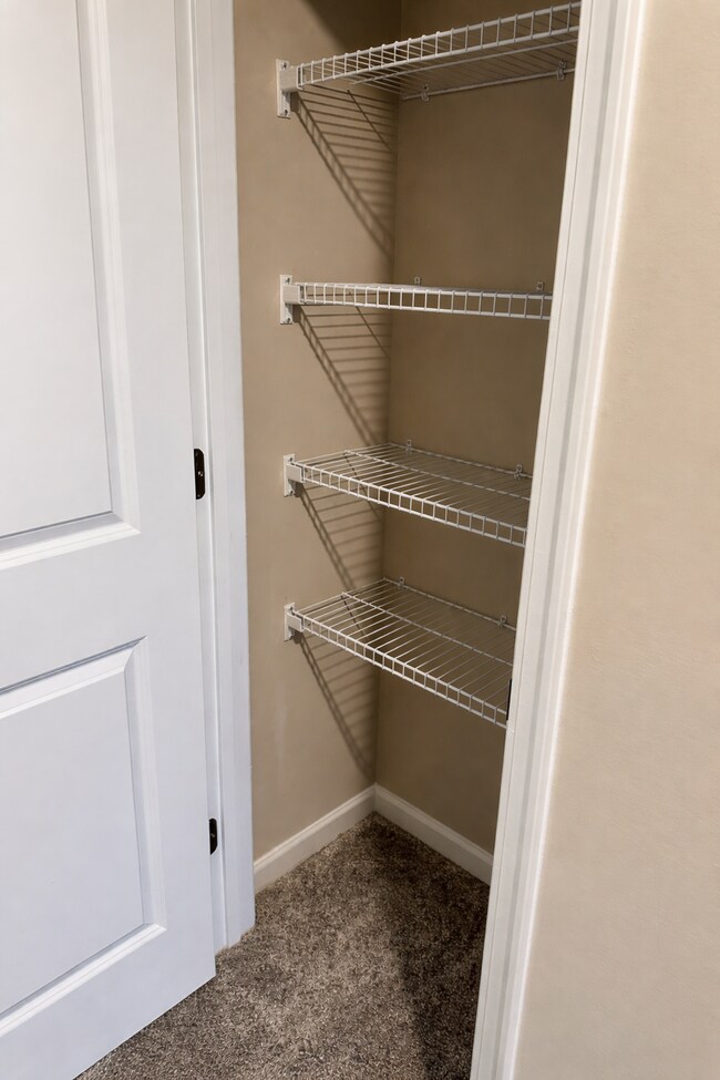 Building Photo - 1529 Kiln Ct