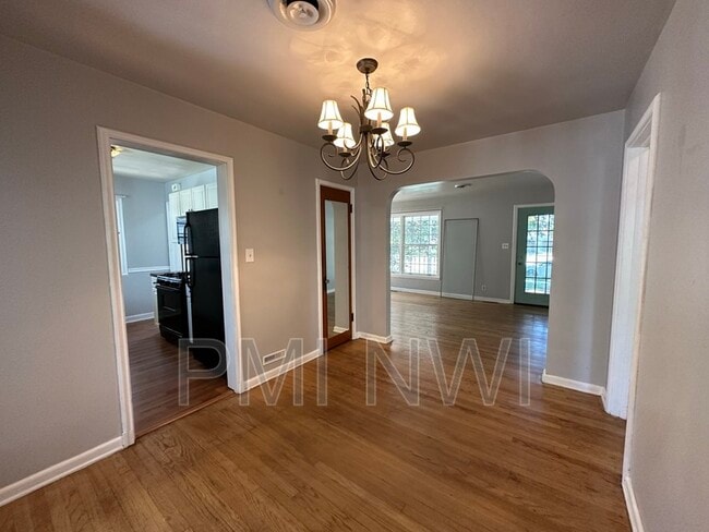 Building Photo - 209 N Rensselaer Ave