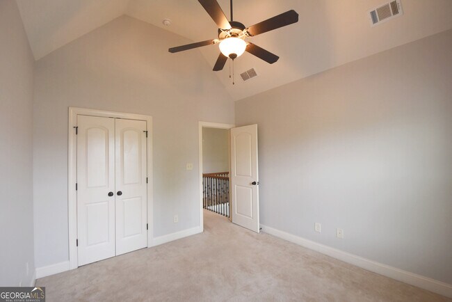 Building Photo - 606 Blackburn Ln