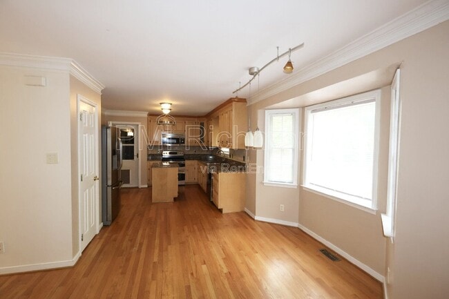 Building Photo - 3713 Mill Meadow Dr