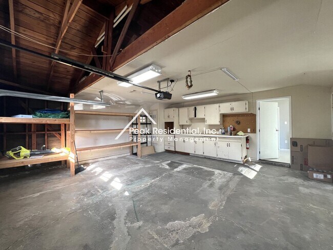 Building Photo - Wonderful 3bd/2ba Orangevale Home!