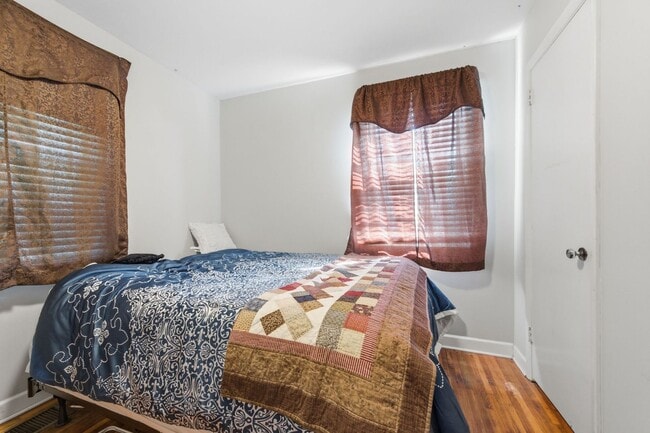 Building Photo - Charming 2b/1b Home in Old Hickory