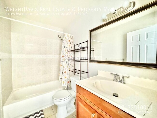 Building Photo - 629 Wildwood Way