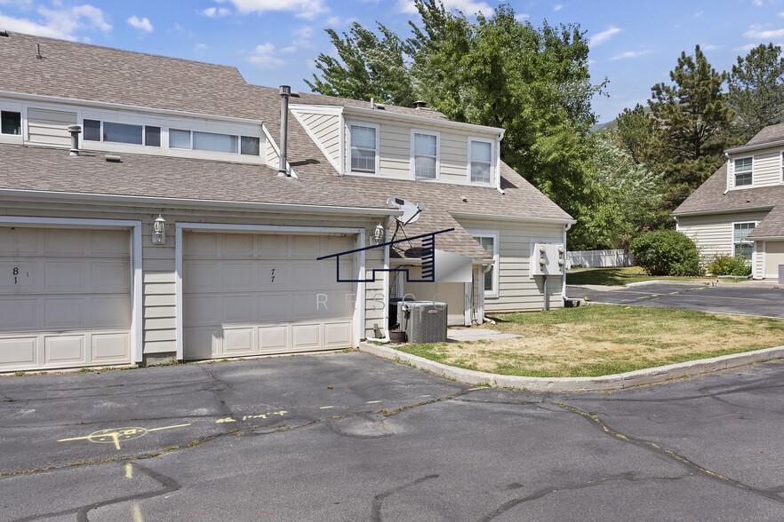 Building Photo - 77 Pheasantbrook Cir