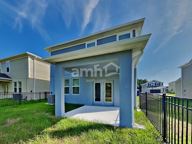 Building Photo - 27288 St Andrews Ave