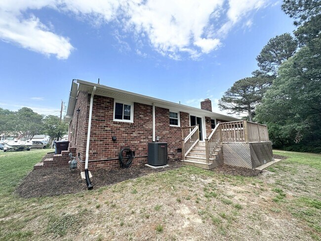 Building Photo - Waterfront Living in Chesapeake – Serene Views & Prime Location