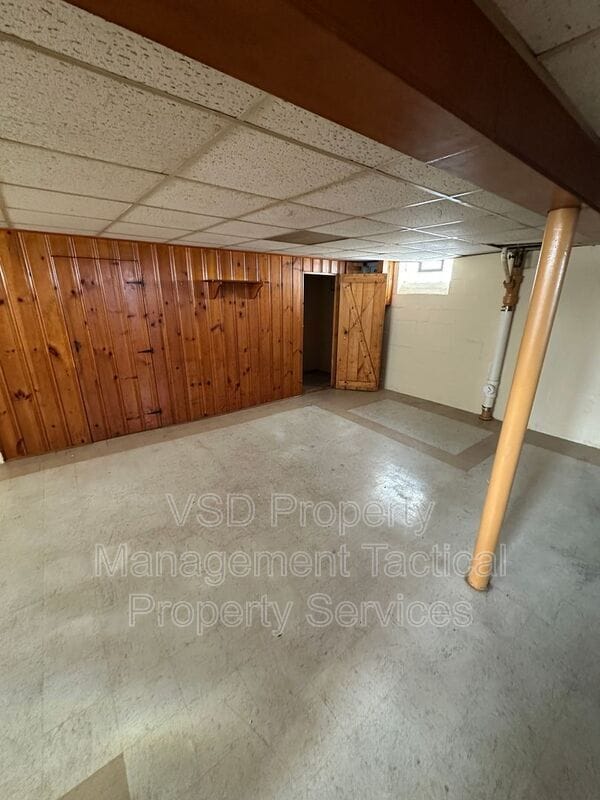 Building Photo - 10301 Granger Rd