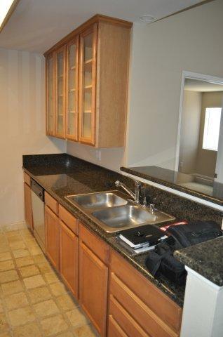 Building Photo - 7190 Shoreline Dr