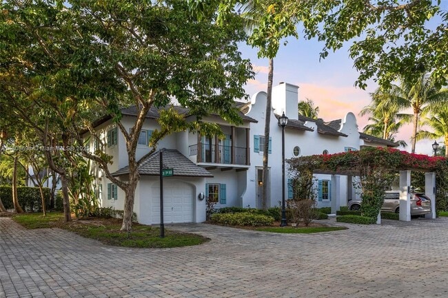 Building Photo - 7963 SW 111th St