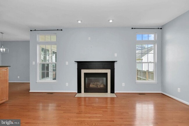 Building Photo - 2548 Port Potomac Ave