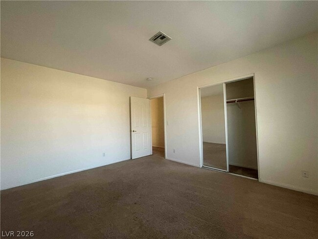 Building Photo - 861 Cavaison Ave