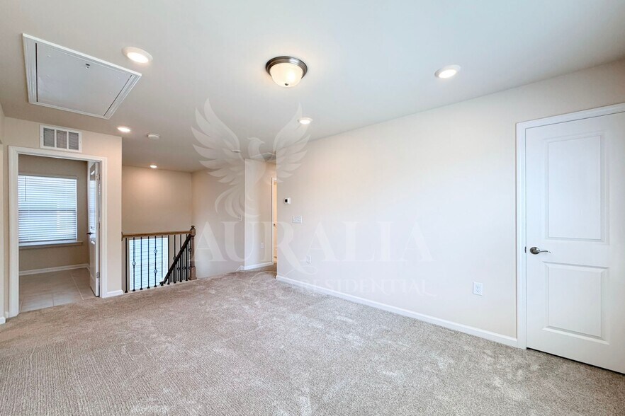 Building Photo - 5701 Agrinio Way