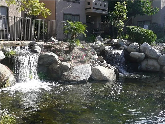 Building Photo - Cozy 1 Bed 1 Bath San Clemente Apartment