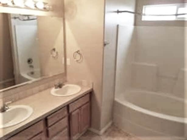 Building Photo - 16714 Bayou Way
