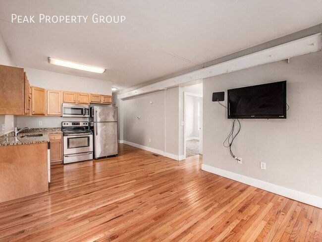 Building Photo - 24 Chittenden Ave