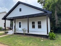 Building Photo - 229 Lewis St