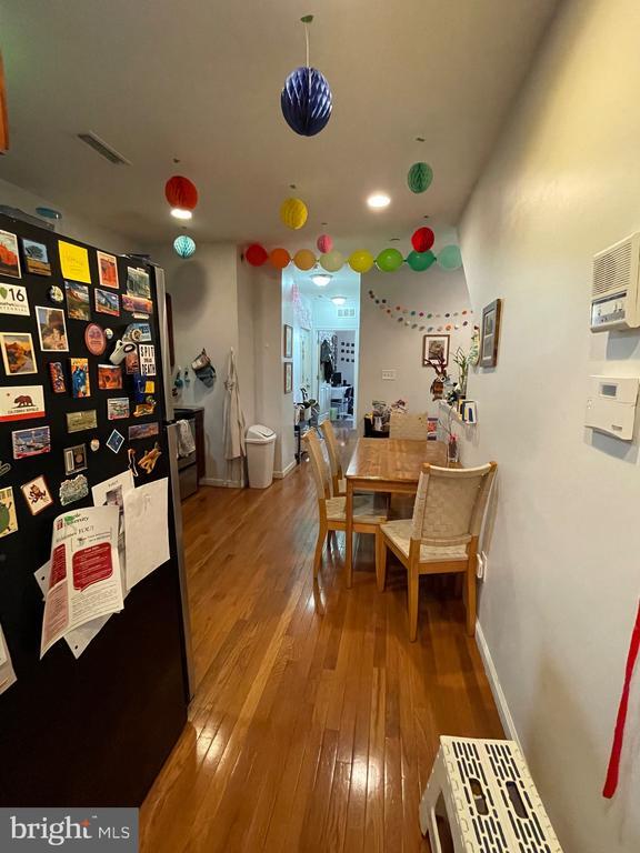 Building Photo - 2024 N Carlisle St