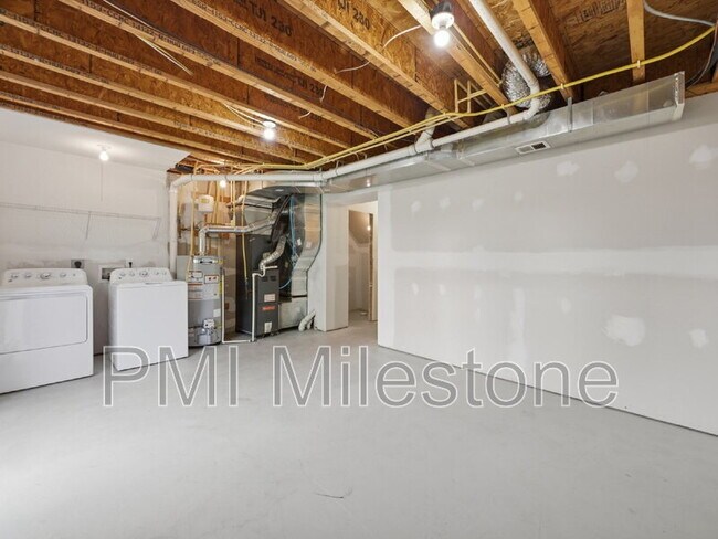 Building Photo - 47 Hokes Run