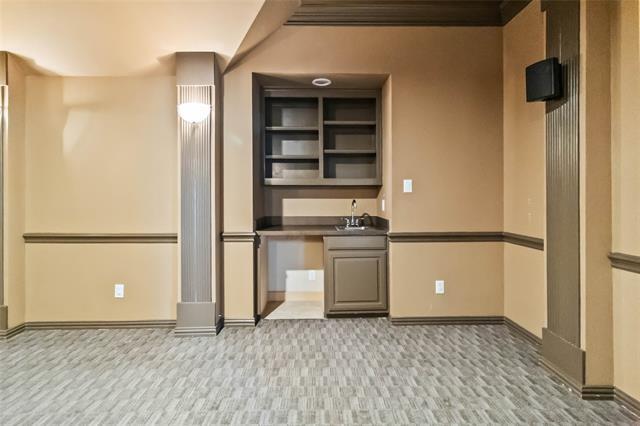 Building Photo - 11000 Southwyck Dr