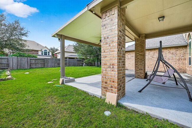 Building Photo - 11002 Kirker Ln