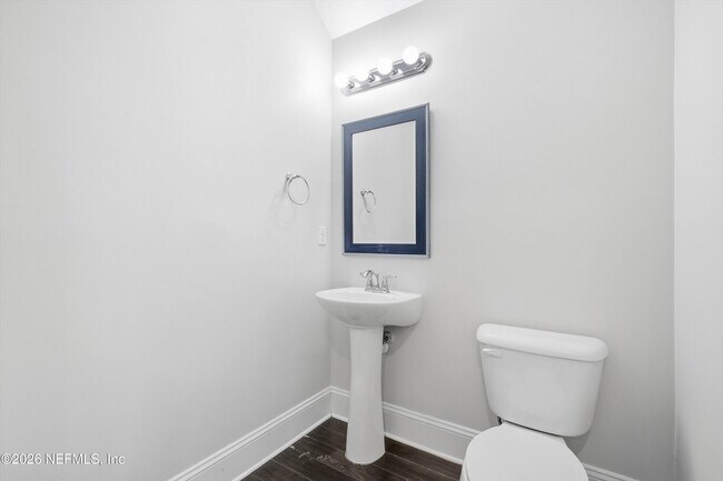 Building Photo - 80 Lazy Crest Dr