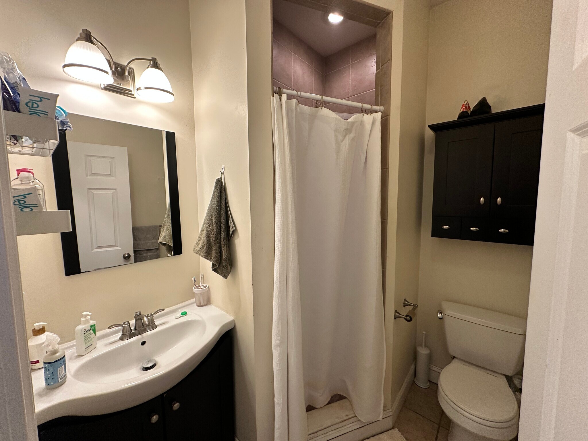 Building Photo - 1625 Tremont St