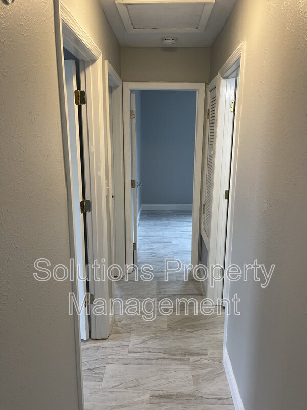 Building Photo - 2466 Pepper Ave