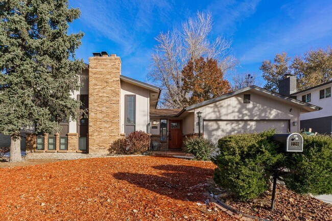 Primary Photo - Updated Home in Windsor Park!
