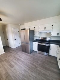 Building Photo - S69w14961 Cornell Cir