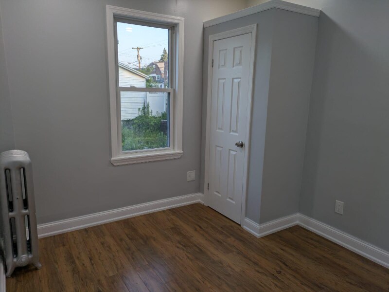 Building Photo - 9502 Avenue N