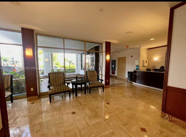 Building Photo - 2851 NE 183rd St