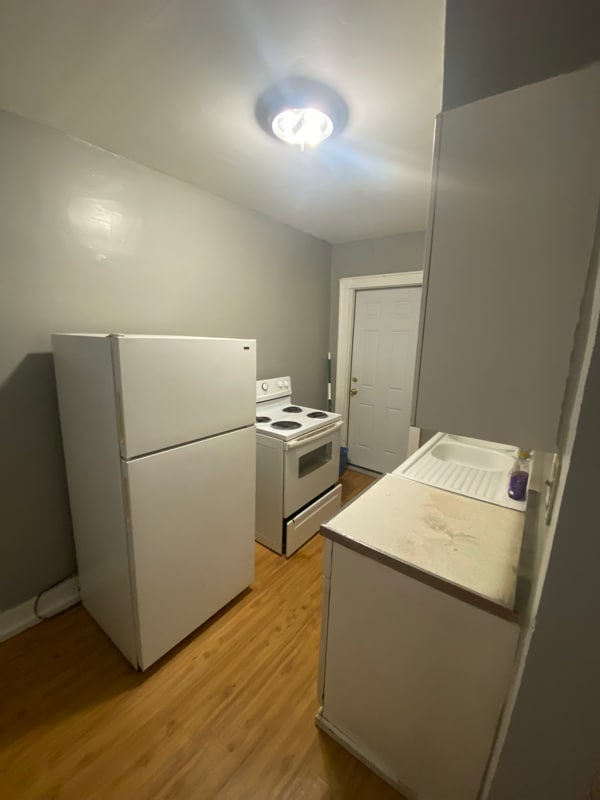 Building Photo - 221 W Gilbert St