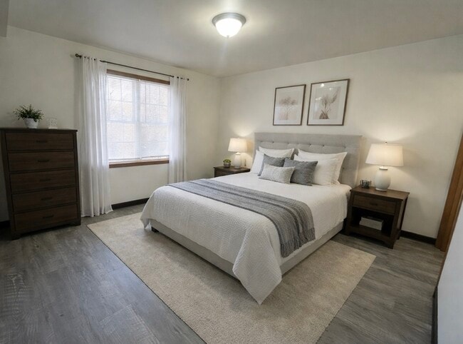 Building Photo - 2316 Valley Rd