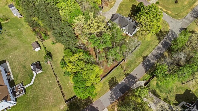 Building Photo - 50 Dino Ct