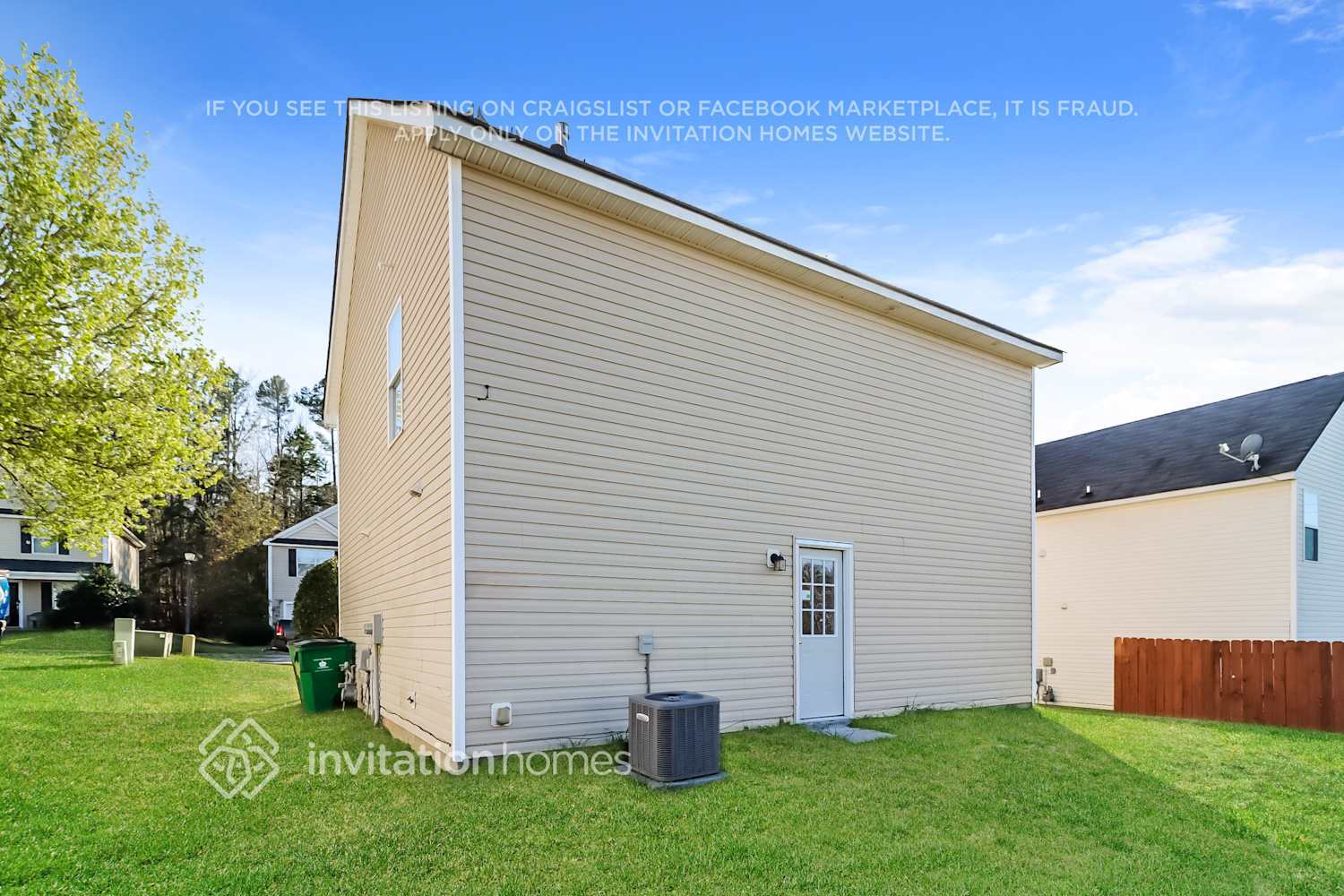 Building Photo - 1127 Ballina Way