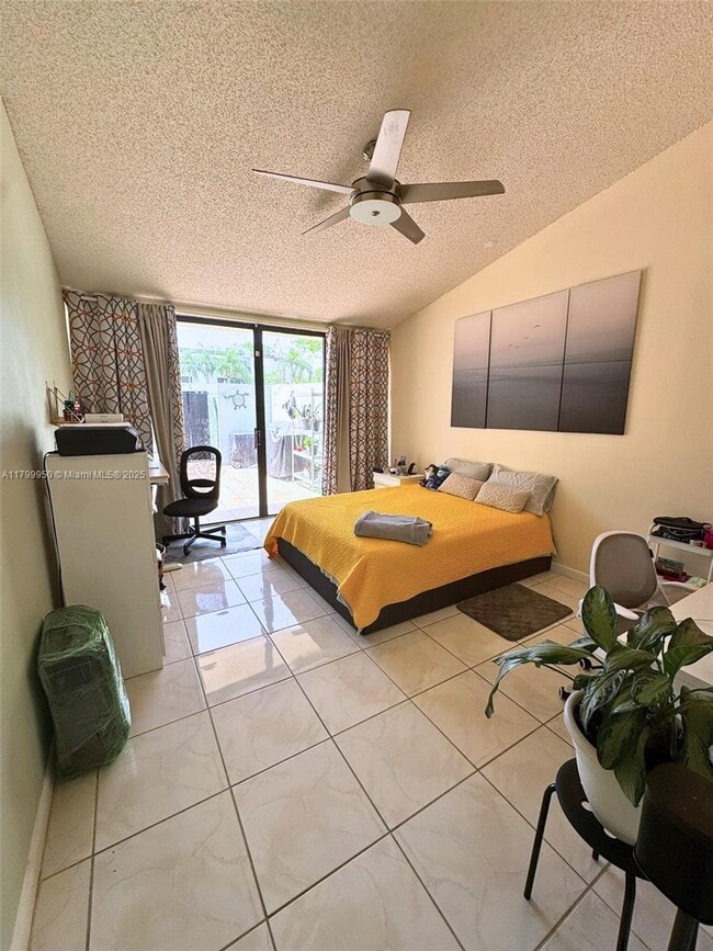 Building Photo - 12332 SW 148th Terrace