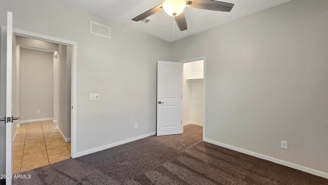 Building Photo - 21398 W Holly St