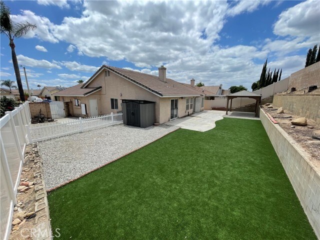 Building Photo - 27808 Pebble Ct