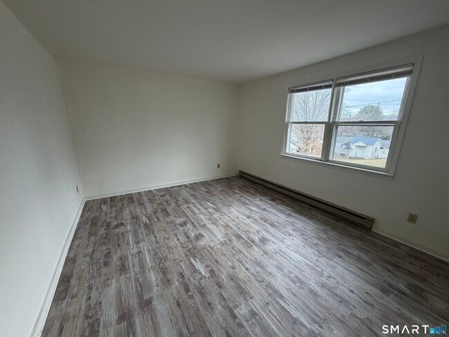 Building Photo - 58 Yorkshire St