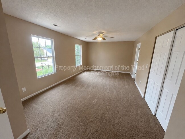 Building Photo - 7 Loblolly Ct