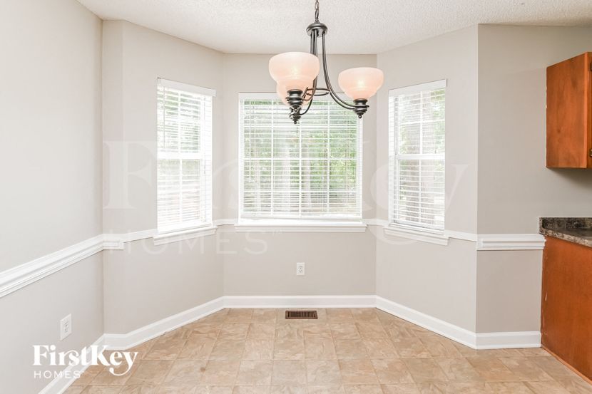 Building Photo - 5000 Scaleybark Ct