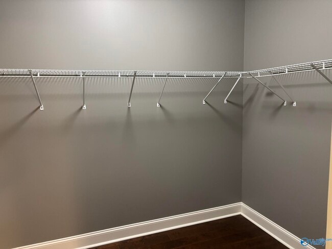 Building Photo - 317 Rosemont Rd SE