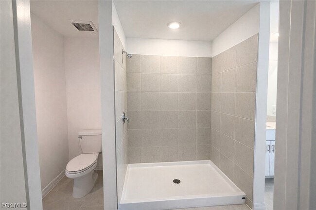 Building Photo - 17240 Cantu Ct