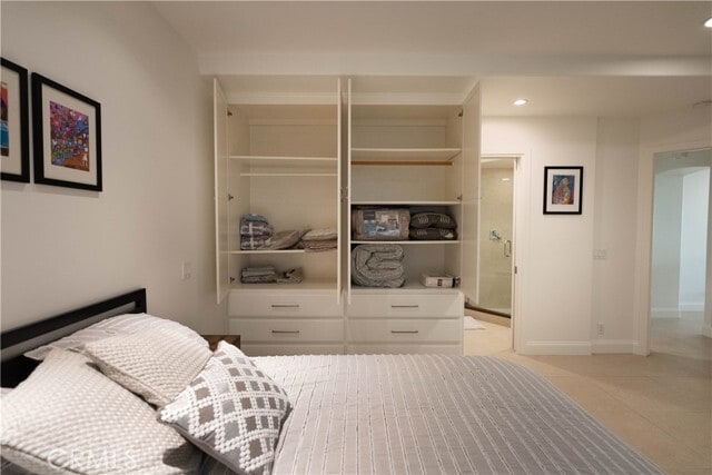 Building Photo - 558 Cliff Dr