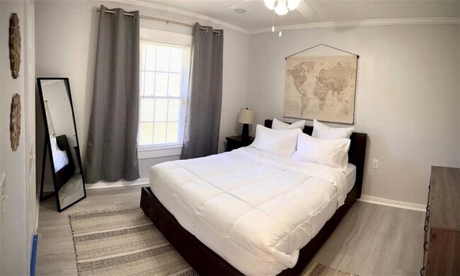 Building Photo - 513 Arnold Mill Rd