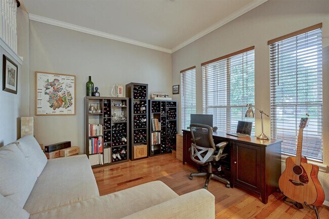 Building Photo - 131 Zephyr Bend Pl