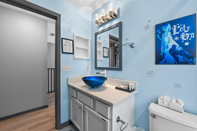 Building Photo - 8401 Secret Key Cove